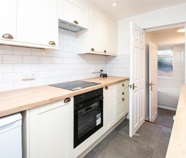 3 bedroom terraced house to rent - Photo 6