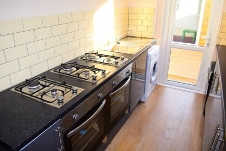 11 Gordon Road, Canterbury, Kent, CT1 - Photo 2