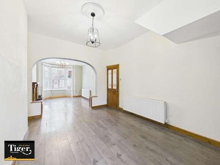 Handsworth Road, Blackpool, FY1 - Photo 2