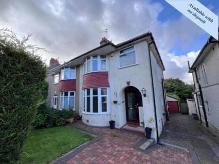 3 bedroom semi-detached house to rent - Photo 3