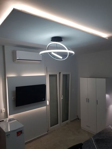 Studio/Γκαρσονιέρα για ενοικίαση Κάτω Αναγέννηση (Νεάπολη) - Photo 2