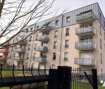 Centre ville de Pérenchies Type 2 avec balcon et parking - Photo 1