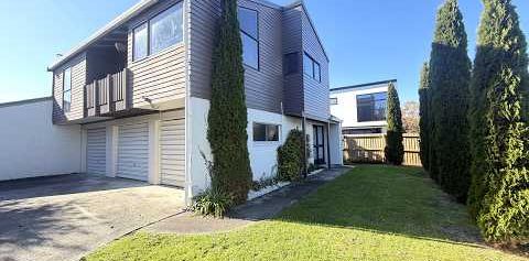 Sydenham - Photo 2