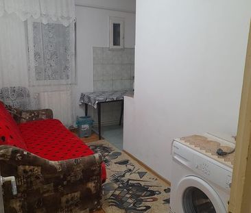 Închiriez apartament 1 camera Buzaului ( B-uri) - Photo 1