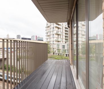 Prospect Row, London, E15 1GT - Photo 2