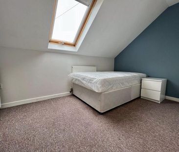 5 bedroom maisonette to rent - Photo 4