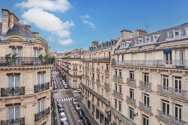 Duplex • Triangle d'Or, Paris 8ème - Photo 1