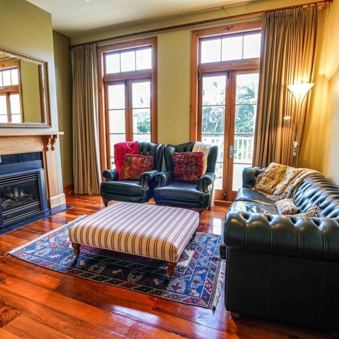 Delightful two bedroom apartment on Tinakori Road - Photo 1