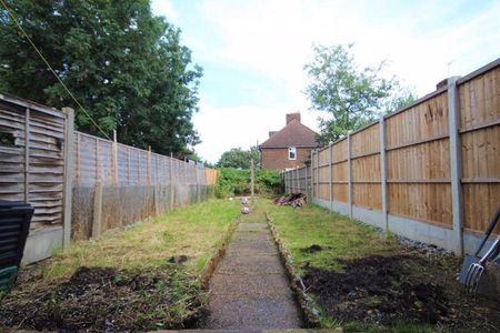 2 bedroom terraced house to rent - Photo 2