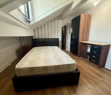 Stanley Terrace, Preston - Photo 4