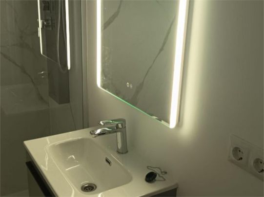 Piso de alquiler en Pasaje de las Gitanillas, 3, Manantiales - Estación de Autobuses - Photo 1