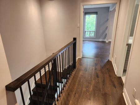 For Lease - 7 Poplar Crescent, Aurora, Ontario - Photo 5