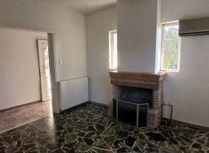Μονοκατοικία για ενοικίαση - Μεταμόρφωση, - Φωτογραφία 1