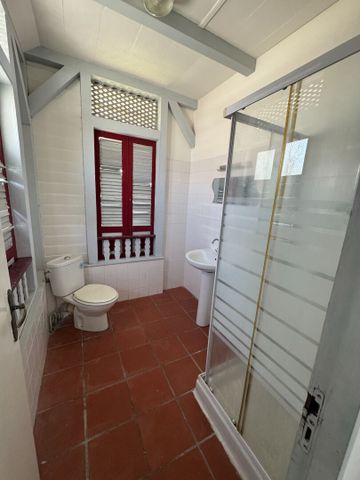 Location appartement 3 pièces, 63.00m², Cayenne - Photo 5