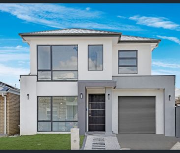 4-Bedroom Family Home in the Heart of Melonba - Photo 4