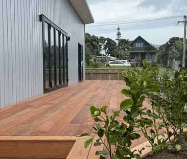 New build by the beach - Photo 3