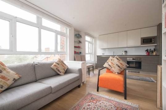 Montpelier Row, London, SE3 - Photo 1