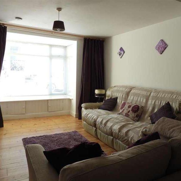 Belle Vue Road, Swindon, SN1 - Photo 1