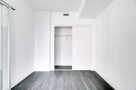 For Lease - 2020 Bathurst Street Unit# 516, Toronto, Ontario - Photo 2