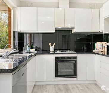 17 Billabong Road, Para Hills SA 5096 - House For Rent - $625 | Domain - Photo 2