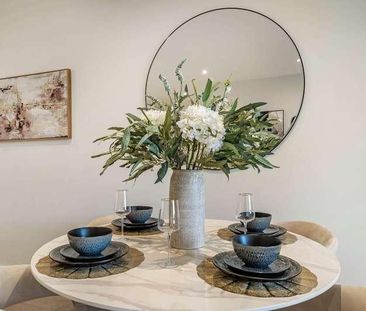 Chertsey, Surrey, KT16 - Photo 3