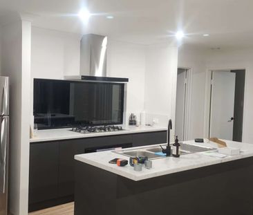 Ellenbrook - Photo 1