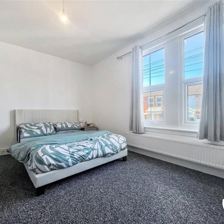 3 bedroom terraced house to rent - Photo 1