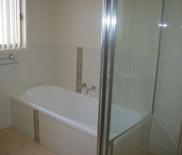 Low Maintenance - Photo 3