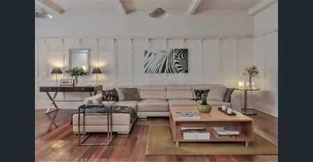 Executive Duplex. Fully Furnished & Accessorised. Includes all Utilities, Fast WIFI, Smart TV, Netflix & Foxtel. Just bring your suitcase! - Photo 3