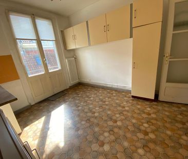 Location Appartement 2 pièces 64m² THONON LES BAINS 74200 - Photo 5