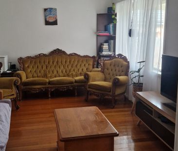 Albion - Photo 2