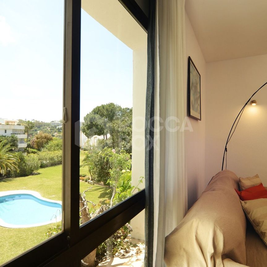 3 Bedroom Apartment in Nueva Andalucia, Marbella - Photo 1