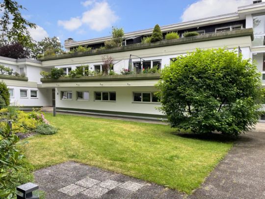 Traumhafte 3,5-Zimmer Dachterrassenwohnung in begehrter Lage von München-Solln - Foto 1