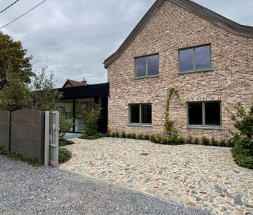 Woning te huur in Asper voor € 1.200 met 3 slaapkamers - Foto 2