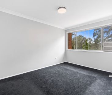 Tri-level Home in a Prime Position - Photo 2