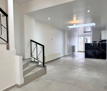 Woning met 4 slaapkamers en tuin. - Photo 1