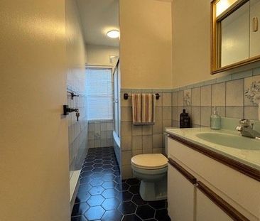 18 Holland Park Avenue #Main - Photo 4