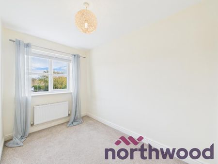 2 bedroom mews to rent - Photo 4