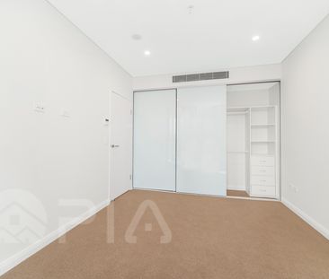 1020/1 Maple Tree Road Westmead - Photo 1