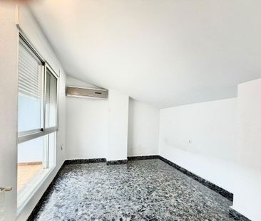 5 bedroom luxury penthouse for rent in Valencia, Spain - Photo 1