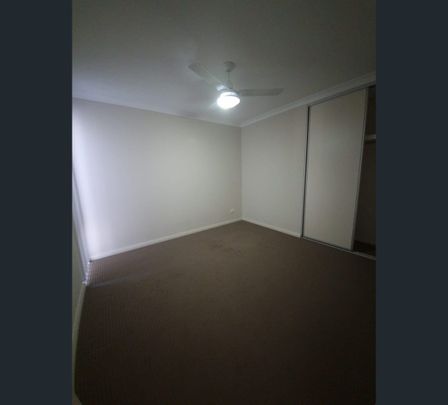 15 Cinnabar Bend, Aveley, WA 6069 - Photo 1