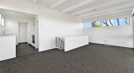 1/8 Rewi Street, Torbay - Photo 5