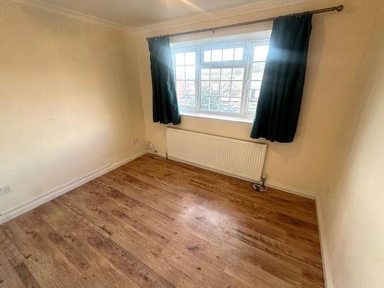 2 bedroom maisonette to rent - Photo 1