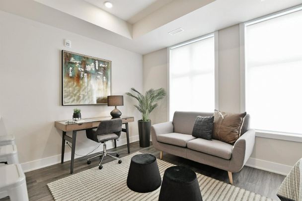 16 Champagne Avenue South - 202 - Photo 1