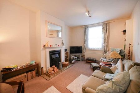 Church Hill, Midhurst, GU29 - Photo 2