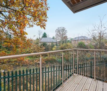 Queens Road, Weybridge, Surrey, KT13 - Photo 1