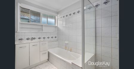 PRIVATE INSPECTION ONLY - Spacious Family Home with Bonus Self-Contained Unit! - Photo 4