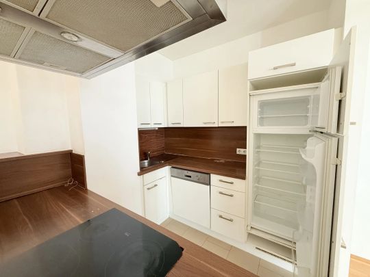 Gute geschnittene 2-Zimmer Wohnung in urbaner ruhe Lage! - Photo 1