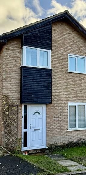 4 bedroom detached house to rent - Photo 1