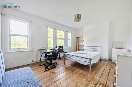 5 bedroom terraced house to rent - Photo 3